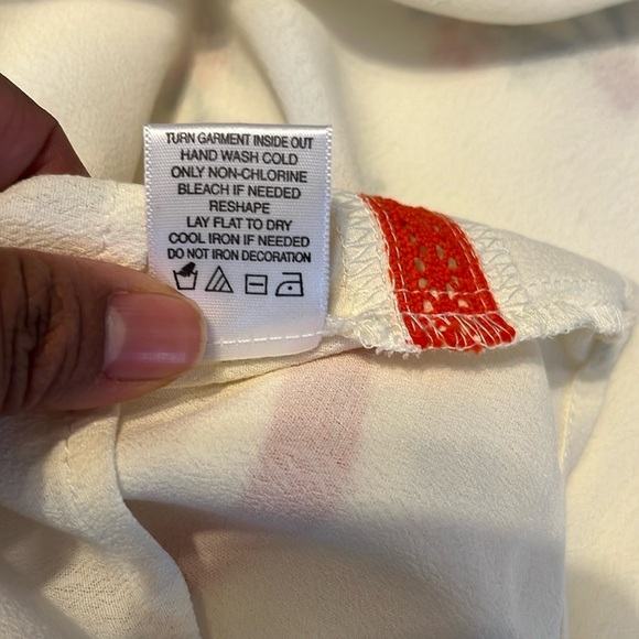 Love on a Hanger Floral Embroidered Cream Top - Picture 7 of 9